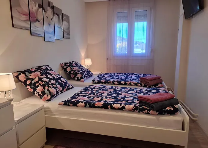 Fonyodi Centrum Apartament *